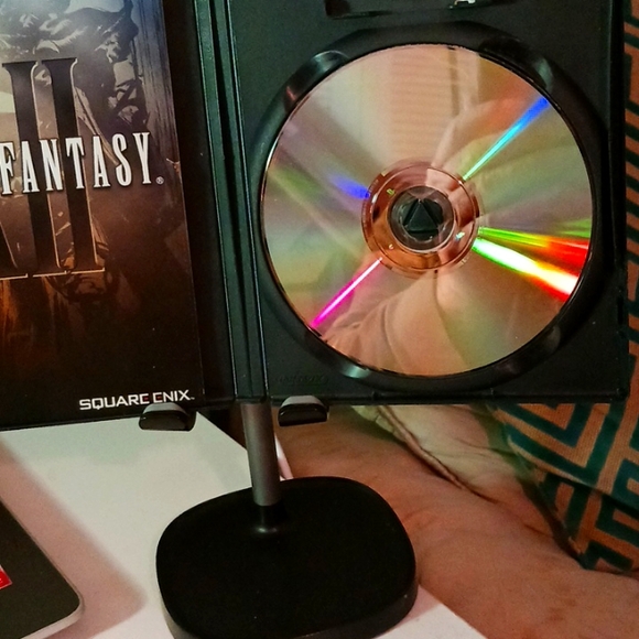 Final Fantasy XII pre-owned - Picture 4 of 4